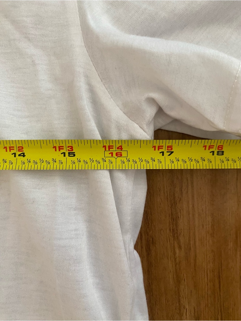 Vintage LOST TV Show Graphic T-Shirt - Oceanic Flight 815 Island Silhouette Tee - Picture 4 of 5